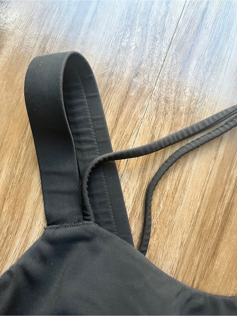 lululemon Black Sports Bra - Picture 5 of 6